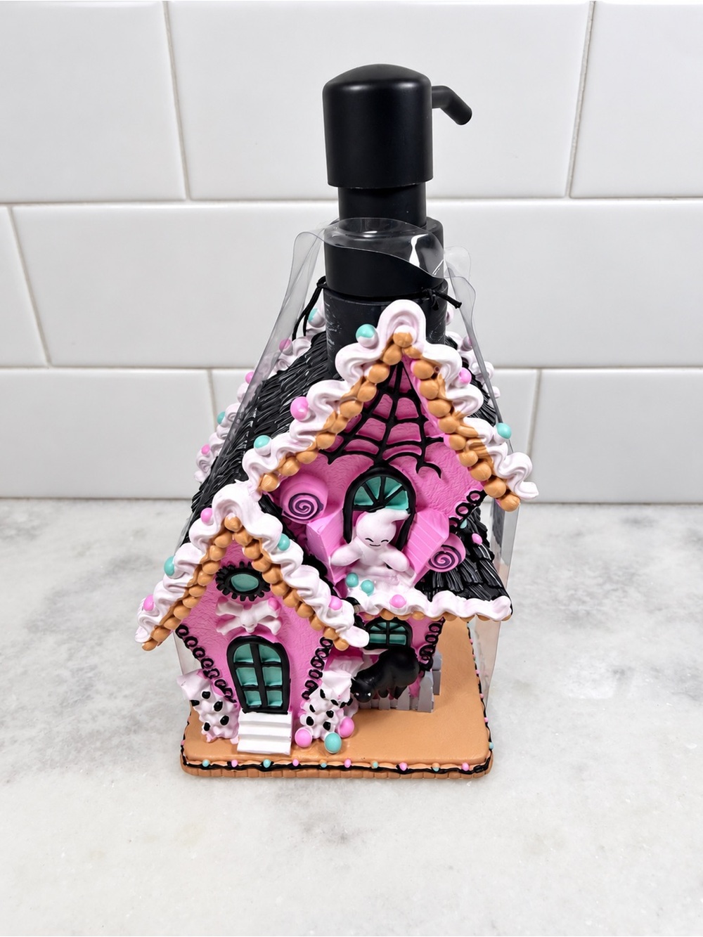 Halloween Gingerbread Pink Ghost Pumpkin Spooky Candy Soap Dispenser NWT